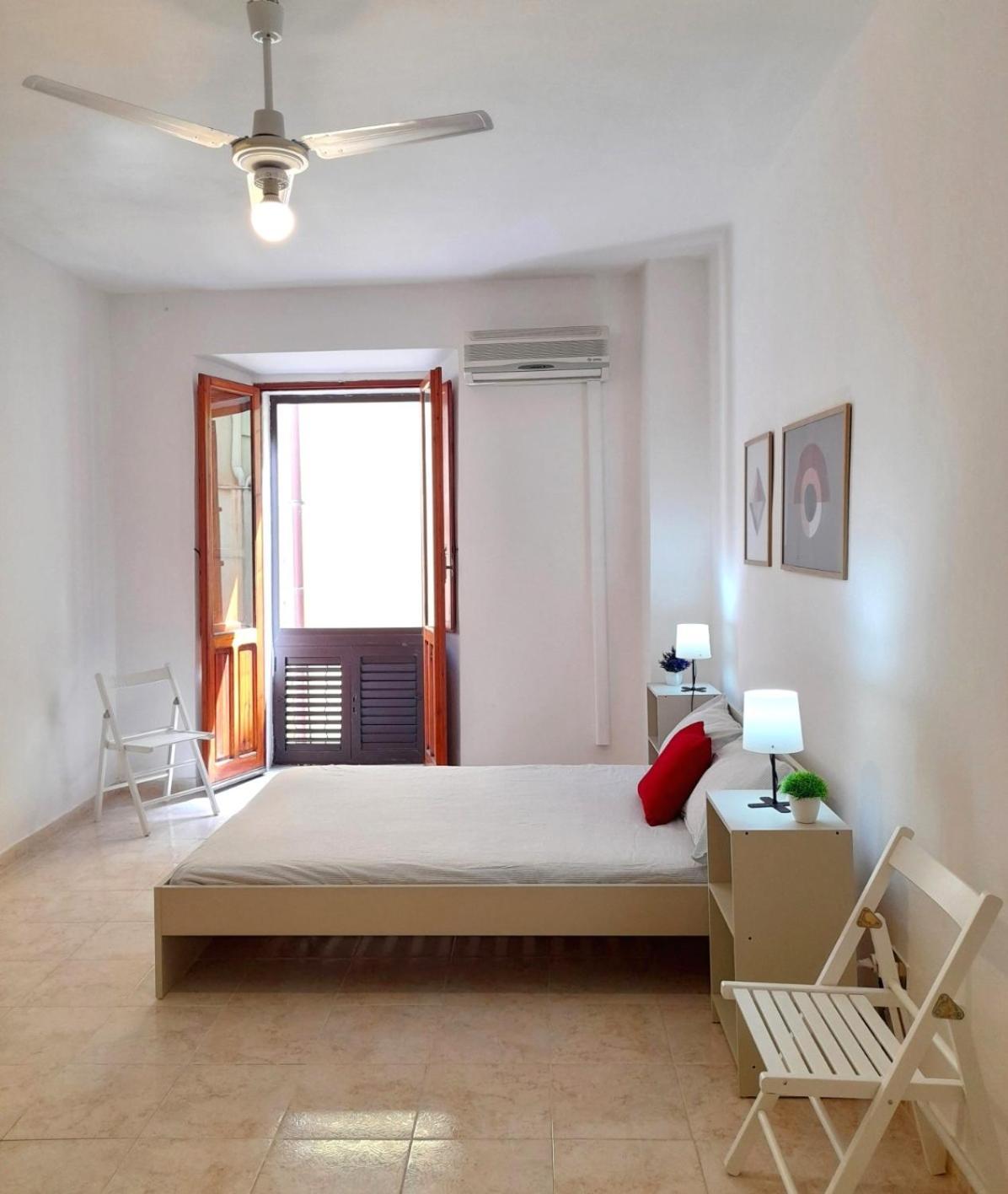 Villa Casa A Bosa In Centro Storico Esterno foto